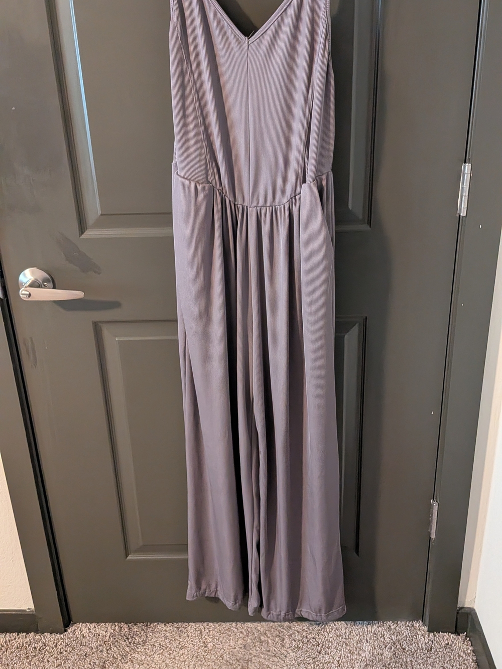 Women's V-Neck Wide-Leg Jumpsuit -